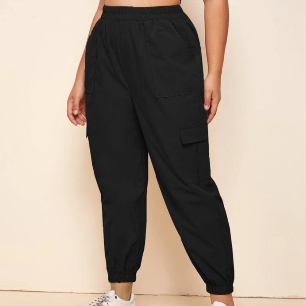 SHEIN PLUS Cargo Pants
